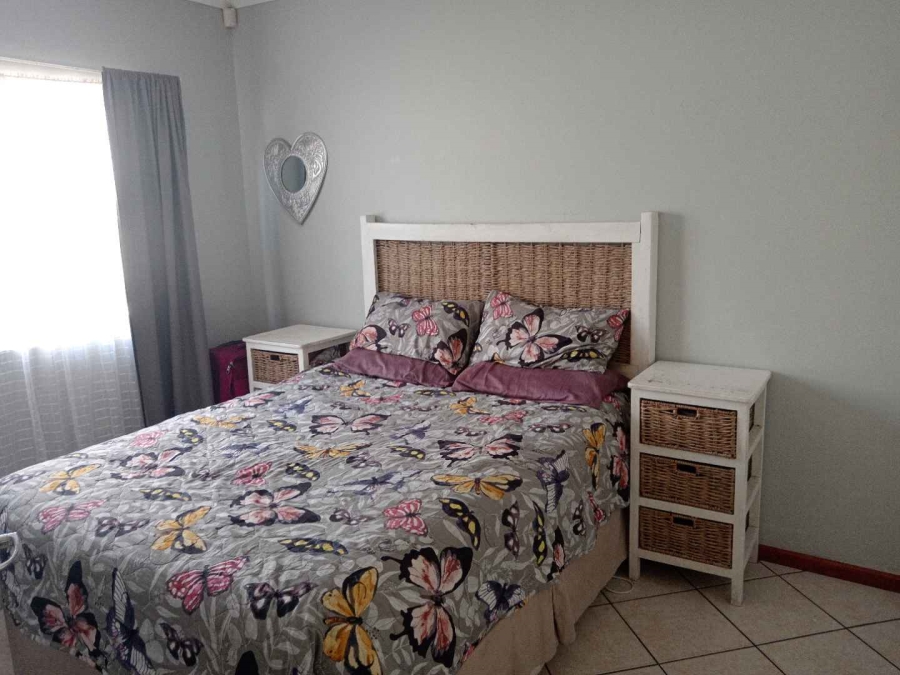 To Let 3 Bedroom Property for Rent in Zonnendal Western Cape